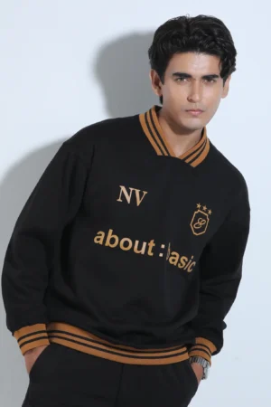 Men's Retro Football-Style V-Neck Oversized Sweatshirt — Black & Brown